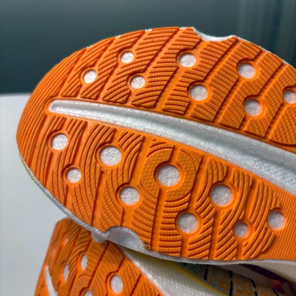 Under Armour Infinite Elite UA We Run Orange White Women's Running Sneakers Sz 9 - Picture 9 of 10